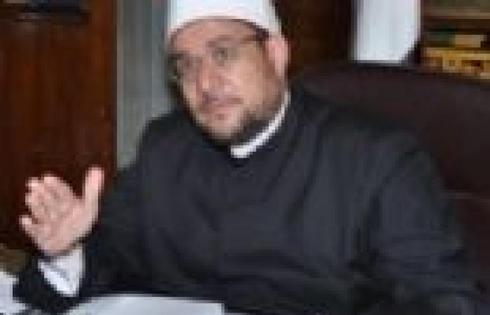 «النور» يطالب وزير الأوقاف بحل أزمة منع غير الأزهريين من اعتلاء المنابر