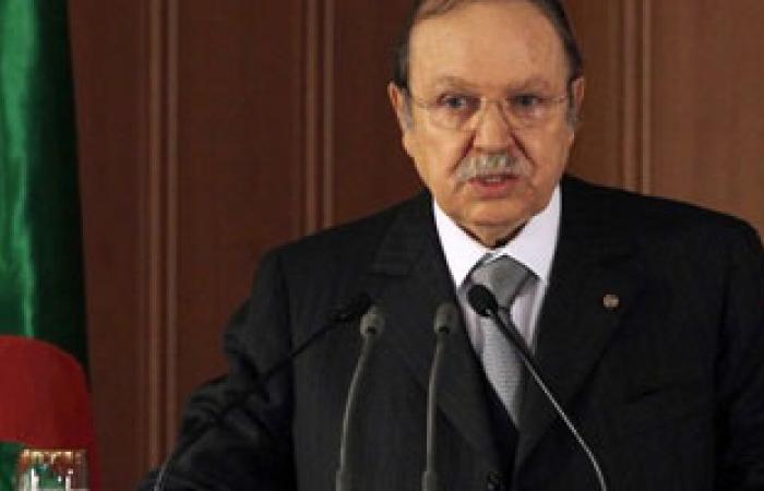 وزير خارجية الجزائر يؤكد حرص بلاده على أن تكون عامل استقرار بالمنطقة