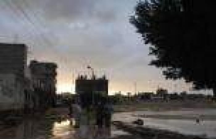 عواصف رعدية وسيول تغلق مدارس وجامعات «الرياض»