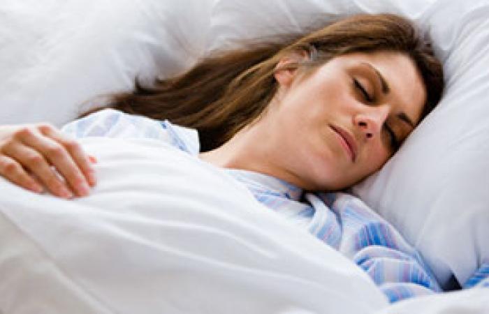 مشاكل النوم الأكثر شيوعا بين السيدات فى مرحلة منتصف العمر