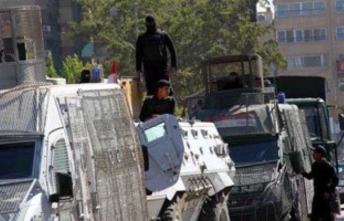 الشرطة تنفذ حملات تمشيط بشوارع مدينة العريش