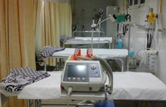حجز إدارى وممرضة بحميات البلينا فى سوهاج عقب اشتباه إصابتهما بالتيفود