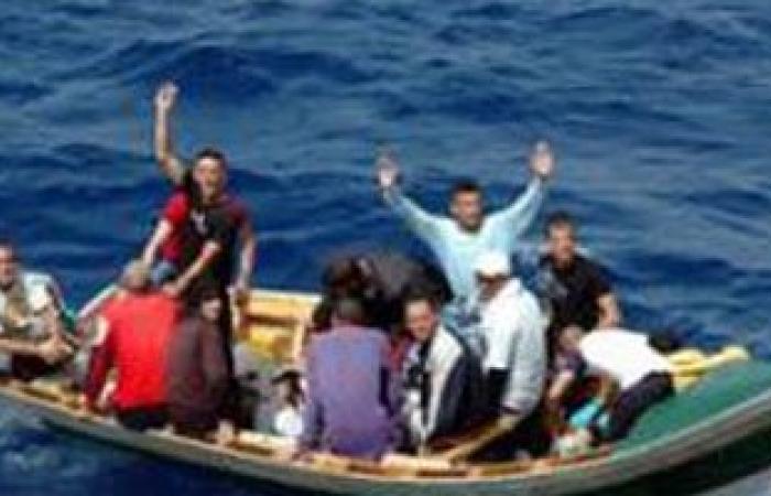 الأمن المغربى يوقف 22 مهاجرا "غير شرعى" قرب سواحل طنجة