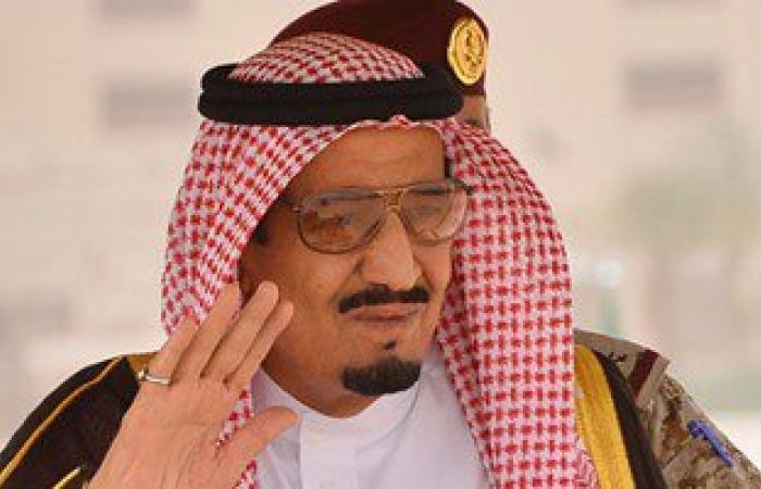 خادم الحرمين يبحث مع أمير قطر مستجدات الأوضاع الخليجية والعربية