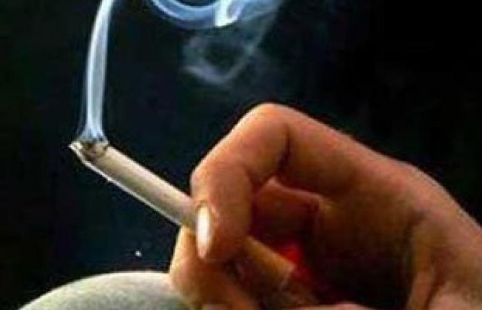 70% من المدخنين بالولايات المتحدة يؤيدون رفع سن التدخين القانونى لـ21