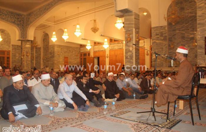 بالصور.. محافظ جنوب سيناء يكرم حفظة القرآن خلال الاحتفال بليلة القدر