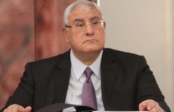 عدلى منصور يوجه التحية لشعب مصر والرئيس السيسى لإنجاز مشروع قناة السويس
