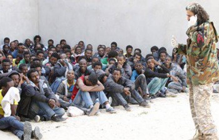 توقيف 45 مهاجرًا غير شرعى من جنسيات مختلفة بمدينة بنغازى الليبية