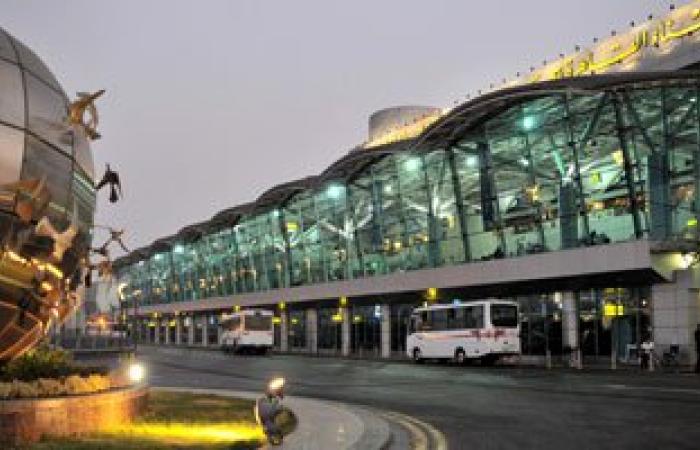 مطار القاهرة يستقبل 7183 سائحا من جنسيات مختلفة خلال 24 ساعة