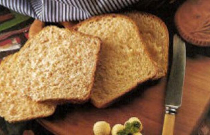 مضغ قطعة خبز وثلج من أفضل الطرق للتغلب على التهاب الأطعمة الحارة
