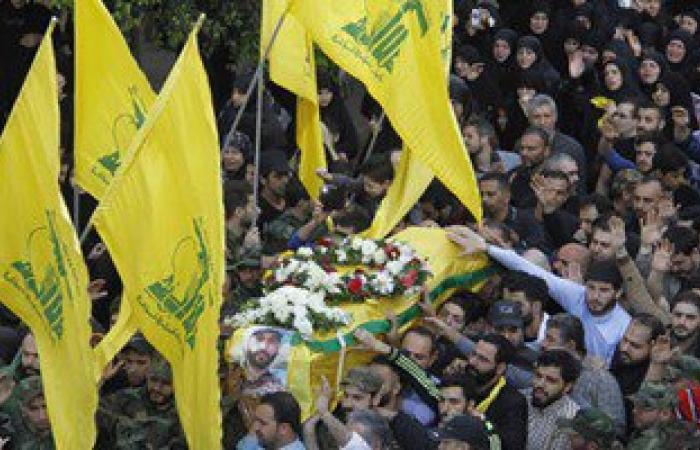 بالصور.. حزب الله اللبنانى يشيع جُثمان قيادى قتل فى سوريا