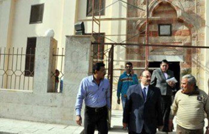 بالصور.. محافظ القليوبية يتفقد ترميم مسجد بيبرس بقليوب تمهيدا لافتتاحه