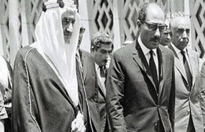 بالفيديو..مقطع نادر لزيارة الملك فيصل بن عبدالعزيز لمصر بعد انتصار أكتوبر