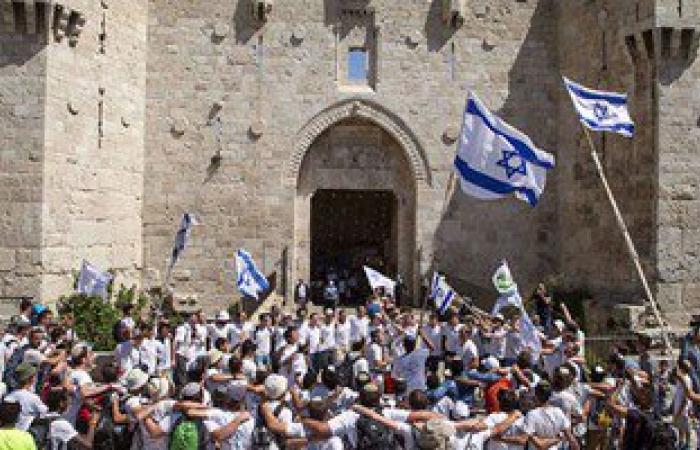 مستوطنون يهود يقتحمون المسجد الأقصى لأداء صلوات تلمودية