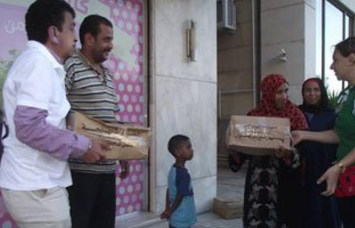 توزيع مساعدات من جامعة القاهرة على الأسر الأكثر احتياجا بالشيخ زويد ورفح