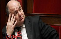استقالة وزير الداخلية الفرنسي بعد فضيحة «الوساطة» في توظيف ابنتيه