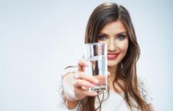 شرب الماء بعد العلاقة الزوجية... هل يمنع الحمل؟ إكتشفوا الحقيقة العلمية