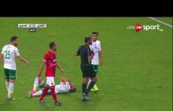 مباراة السوبر 2018 - حكم المباراة يشهر البطاقة الصفراء لـ أحمد فتحي في الدقيقة 21 من الشوط الأول