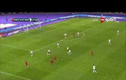 مصر والبرتغال - شاهد مهارة محمد صلاح الرائعة مع لاعبي البرتغال