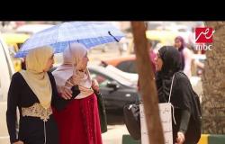 #الصدمة | المصريون يساعدون أم طردتها ابنتها لإرضاء زوجها
