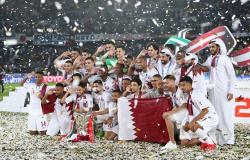 عباس يهنئ أمير قطر بفوز منتخب بلاده ببطولة كأس آسيا