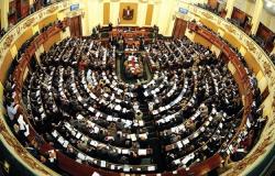 اللجنة العامة في البرلمان المصري توافق على تعديلات دستورية تتضمن زيادة "فترة الرئاسة"