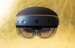 مايكروسوفت تكشف عن نظارة HoloLens 2 بتكلفة 3500 دولار