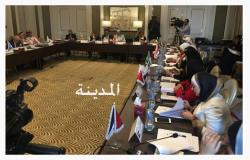 صور : اجتماع للجنة المرأة في الاتحاد البرلماني العربي في عمان
