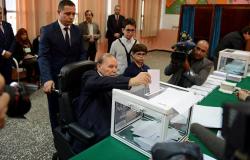 بعد إعلان عدم ترشحه... بوتفليقة قرار جديدا بشأن الانتخابات