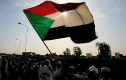إعفاء أمين عام المؤسسة السودانية للنفط من منصبه