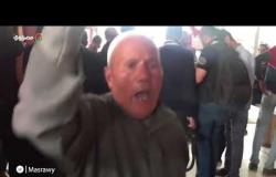 الاستفتاء|رجل مًسن يرقص أمام لجان الاستفتاء .."تحيا مصر و السيسي"