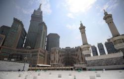 الإمارات تدين "استهداف مكة بصاروخ باليستي"