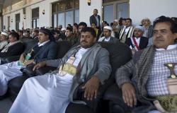الحوثي يشكر العراق على رفضه للبيان الختامي للقمة العربية الطارئة بشأن إيران