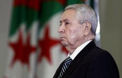 رئيس الدولة الجزائري يؤكد استمراره في منصبه حتى تنظيم انتخابات رئاسية لاحقة