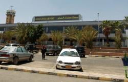 مسؤول بحكومة صنعاء: خطوات تصعيدية قادمة لفك الحصار عن المطار