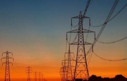 الكويت تمد السعودية بالكهرباء