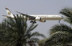 "الاتحاد" الإماراتية تعلق عملياتها في المجال الجوي الإيراني
