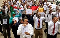 محكمة سودانية تأمر بإعادة خدمة الإنترنت (محامي)