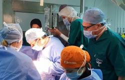 بعد نجاح ثالث عملية في أقل من شهرين... عمليات زرع القلب في تونس تشق طريقها نحو الاحتراف