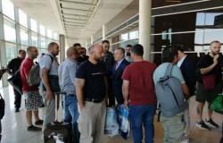 وصول 21 مهندسا أردنيا من العاملين في كازاخستان