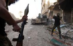 الجيش الليبي يعلن تدمير ثلاثة دبابات للوفاق جنوب طرابلس