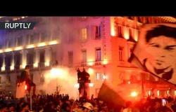 احتفالات الجزائريين تعمّ شوارع باريس