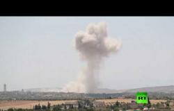 طيران الجيش السوري يقصف رتلا تركيا ويمنعه من التقدم إلى خان شيخون