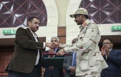 قد يأتي اليوم أو غدا... الكشف عن سبب غياب عضو المجلس السيادي السوداني عن أداء القسم