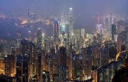 تراجع عدد السياح الوافدين لهونج كونج 40% خلال أغسطس