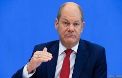 وزير مالية ألمانيا لعملاء البنوك: لا تقلقوا من الفائدة السالبة