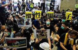 "موديز" تخفض النظرة المستقبلية لهونج كونج مع استمرار التظاهرات