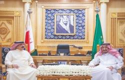 ملك البحرين يؤكد لخادم الحرمين إدانته حادث أرامكو الإرهابي