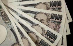 الين الياباني يتجه لتصدر خسائر العملات الكبرى خلال سبتمبر