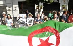 مرشح للرئاسة الجزائرية: سأعيد بناء الدولة وروسيا الأقرب لنا